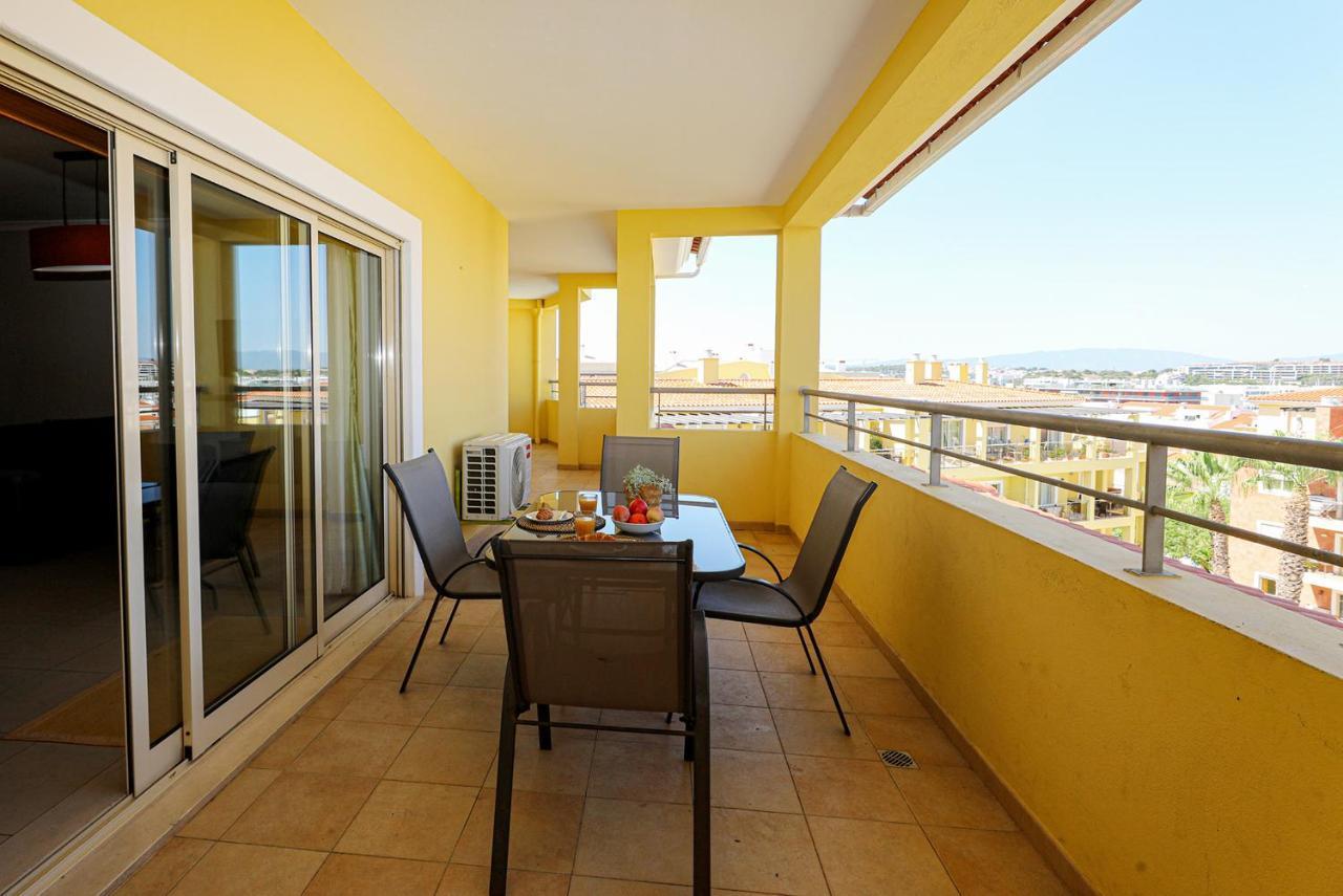 C07 - 3 Bed Luxury Penthouse In Downtown Lagos Exterior foto